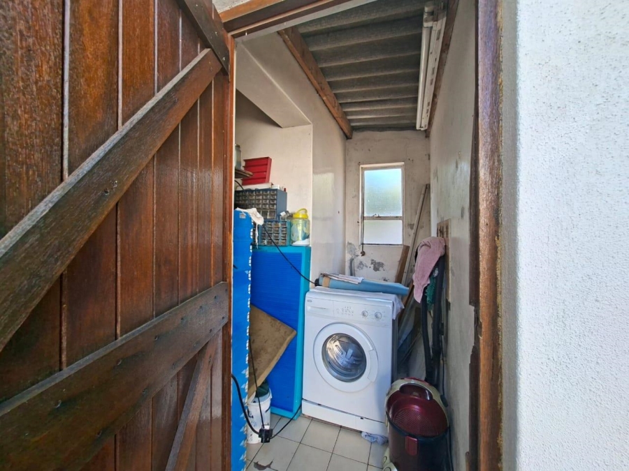 3 Bedroom Property for Sale in Mabille Park Western Cape